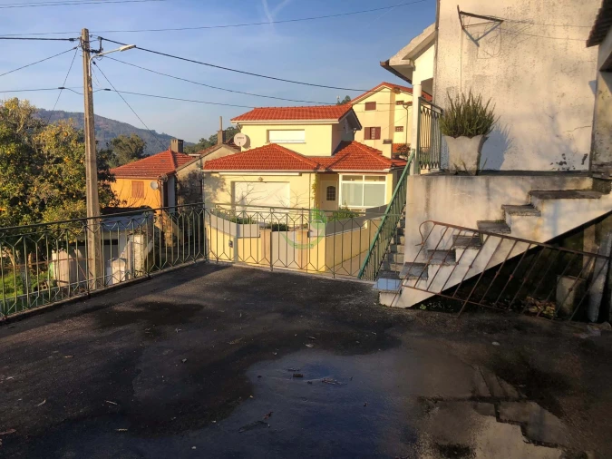 Moradia T4 para Venda em Chaviães e Paços Foto 9