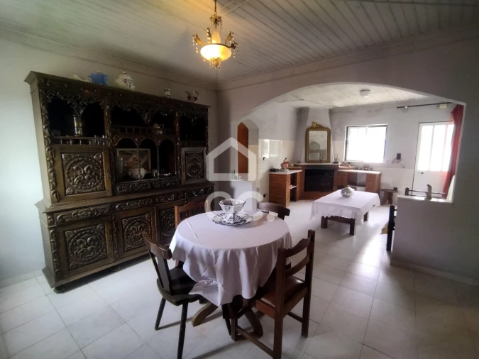 Moradia T3 para Venda em Vieira de Leiria Foto 10