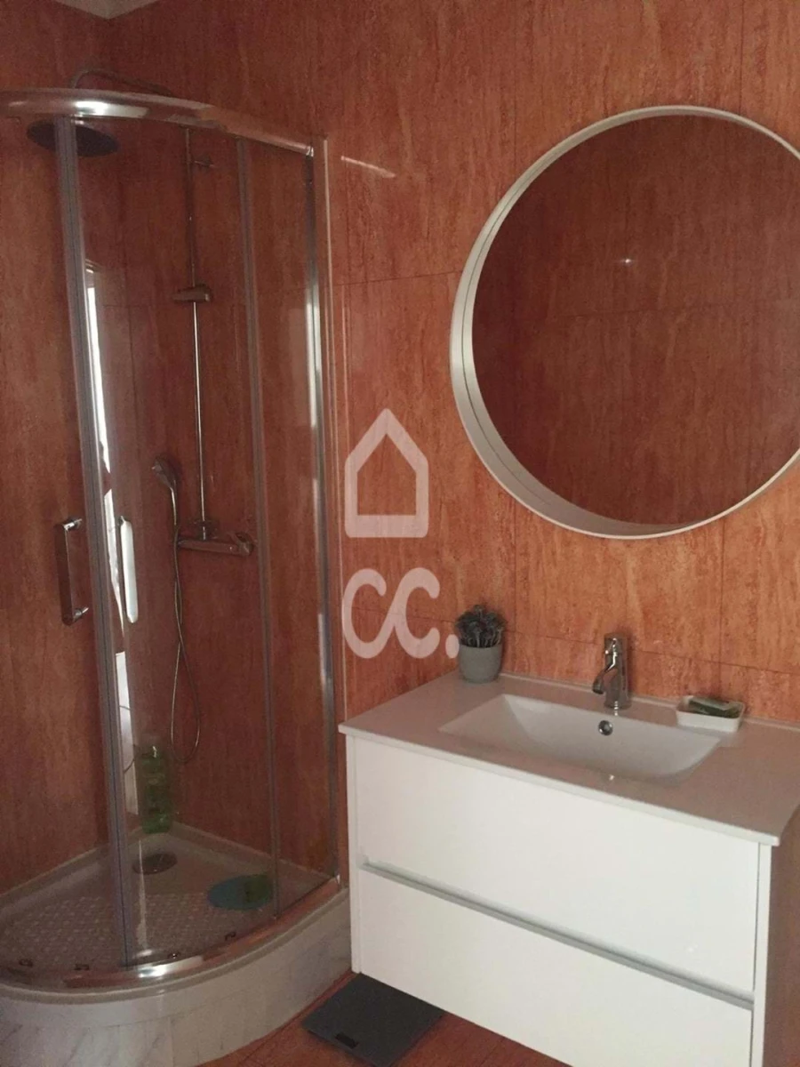 Apartamento T3 para Arrendamento em Paranhos Foto 6