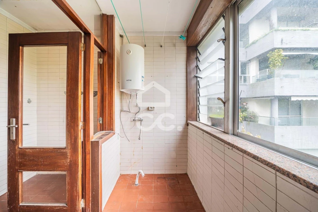 Apartamento T2 para Venda em Cidade da Maia Foto 7
