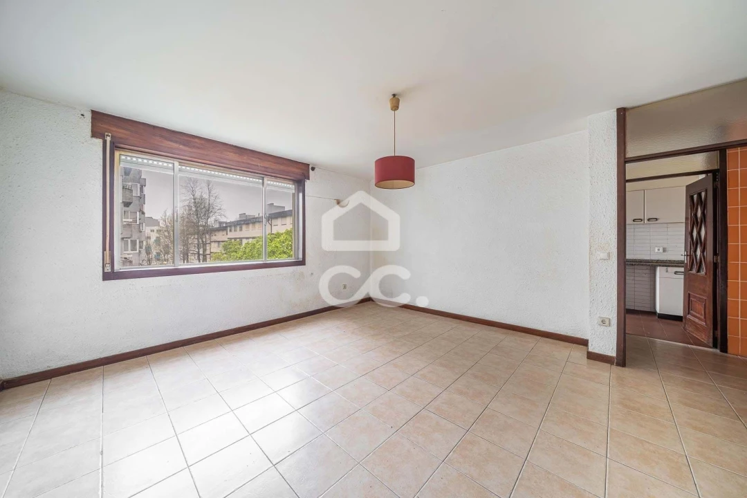 Apartamento T2 para Venda em Cidade da Maia Foto 1