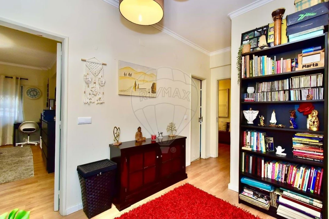 Apartamento T3 para Venda em Odivelas Foto 6