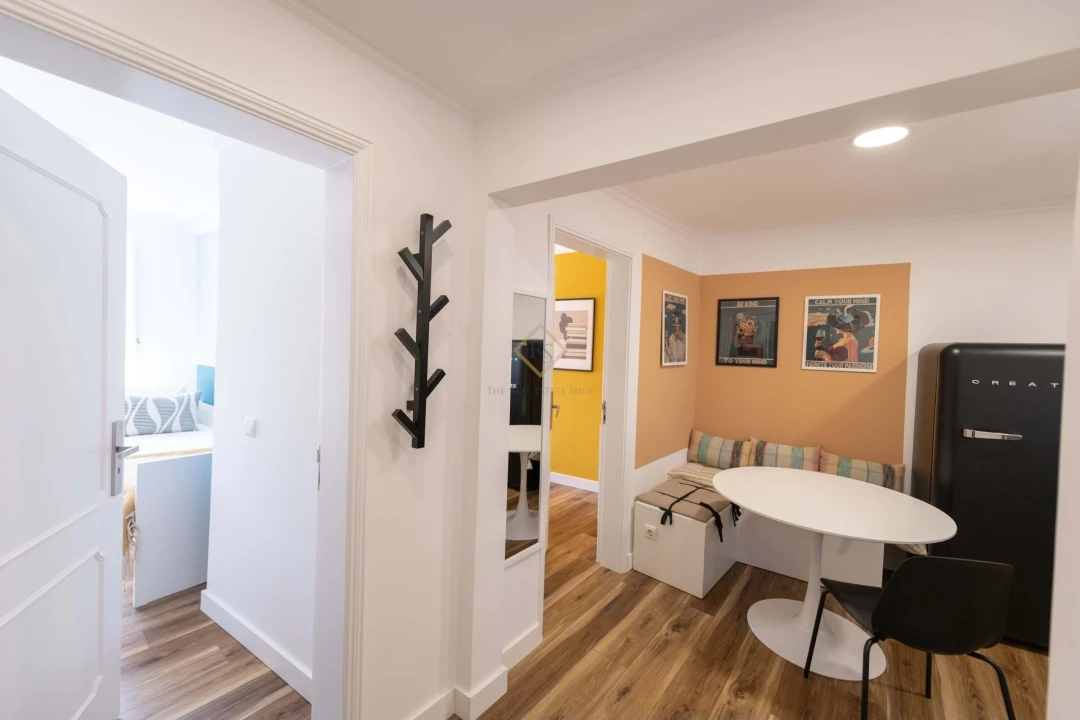 Apartamento T2 para Venda em Santa Maria Maior Foto 6