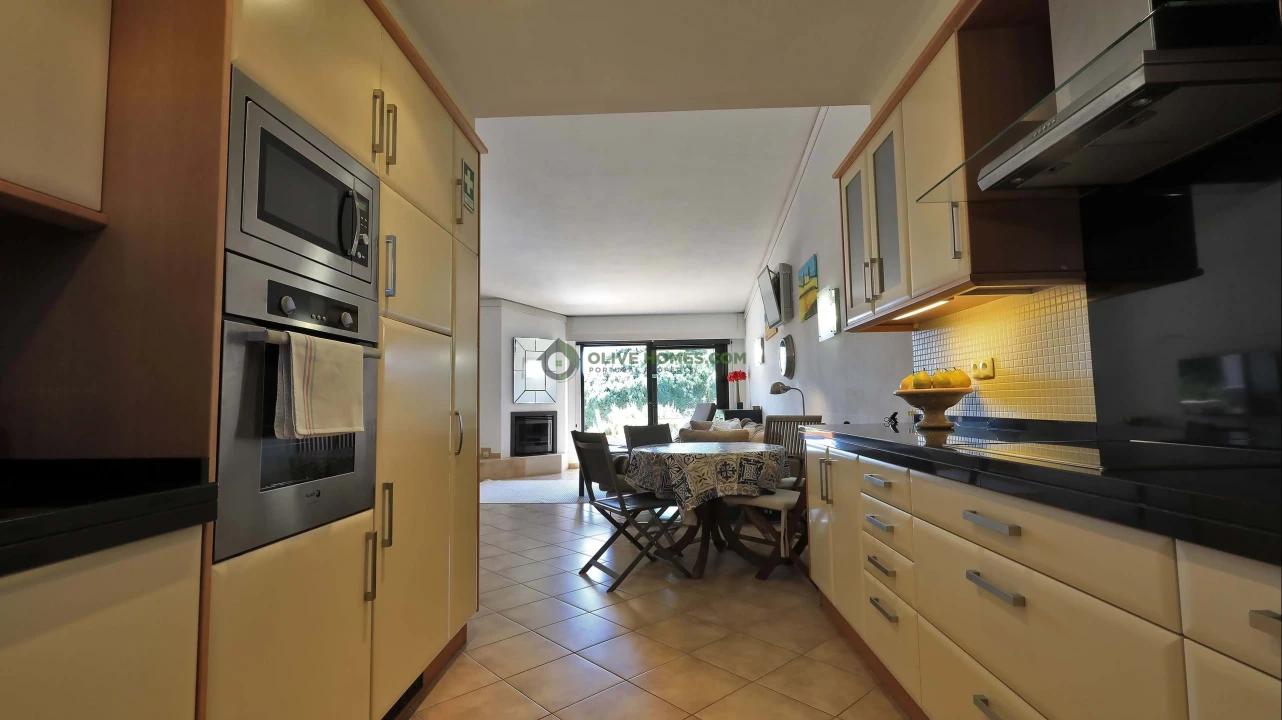 Apartamento T2 para Venda em Almancil Foto 11