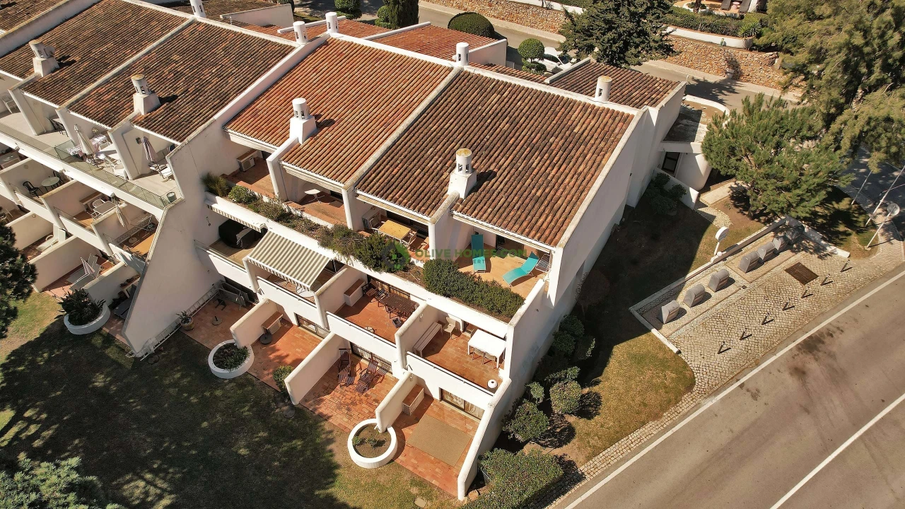 Apartamento T2 para Venda em Almancil Foto 1