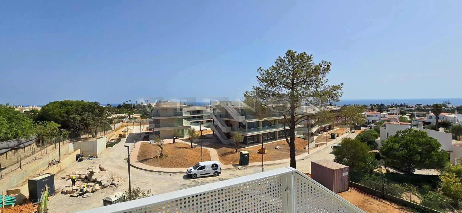 Apartamento T2 para Venda em Lagoa e Carvoeiro Foto 32