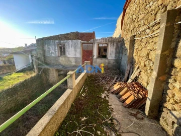 Terreno para Venda em Pero Viseu
