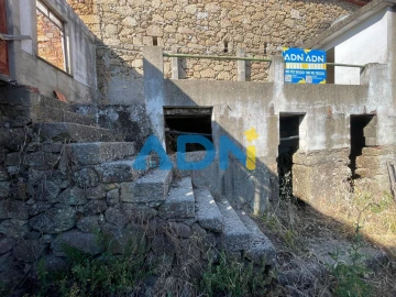 Terreno para Venda em Pero Viseu
