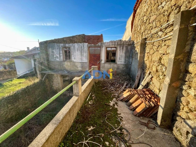 Terreno para Venda em Pero Viseu Foto 5