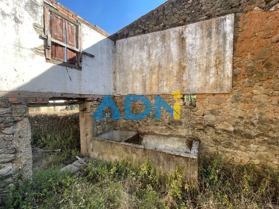 Terreno para Venda em Pero Viseu Foto 7