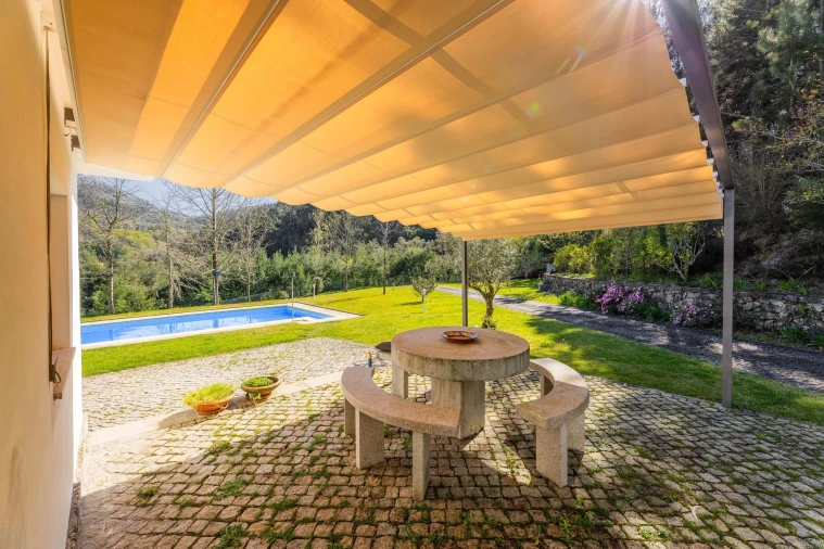 Quinta T3 para Venda em Bouro (Santa Maria) Foto 7