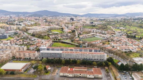 Apartamento T3 para Venda em Real, Dume e Semelhe
