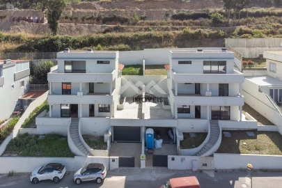 Moradia T3 para Venda em Gondomar (São Cosme), Valbom e Jovim