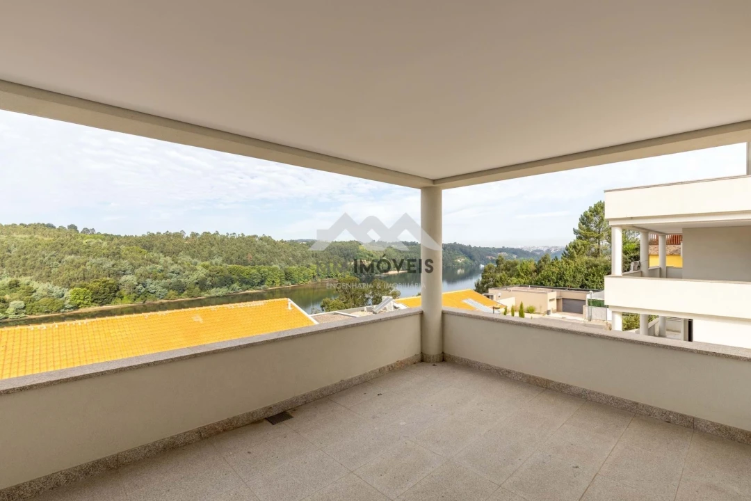 Moradia T3 para Venda em Gondomar (São Cosme), Valbom e Jovim Foto 24