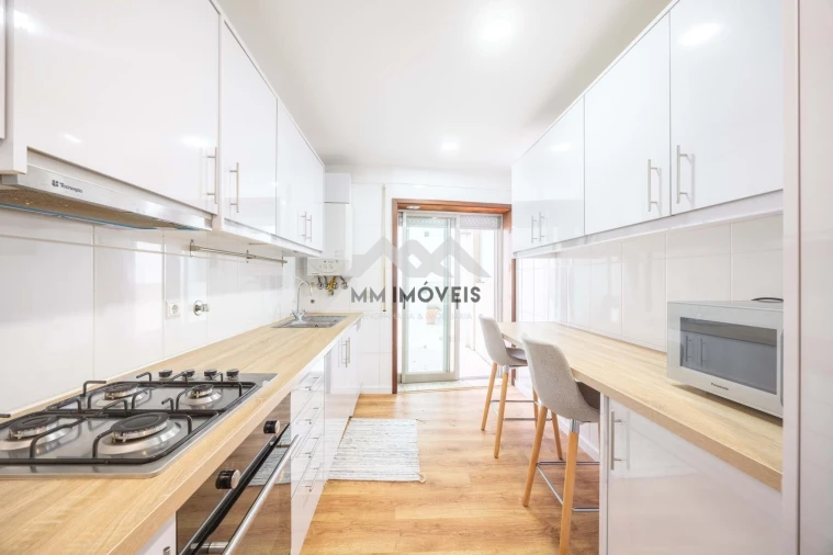 Apartamento T2 para Arrendamento em Canidelo Foto 4