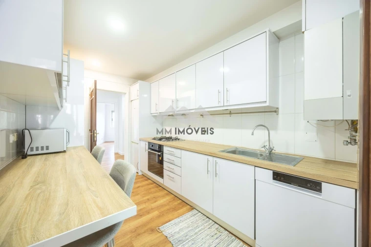 Apartamento T2 para Arrendamento em Canidelo Foto 18