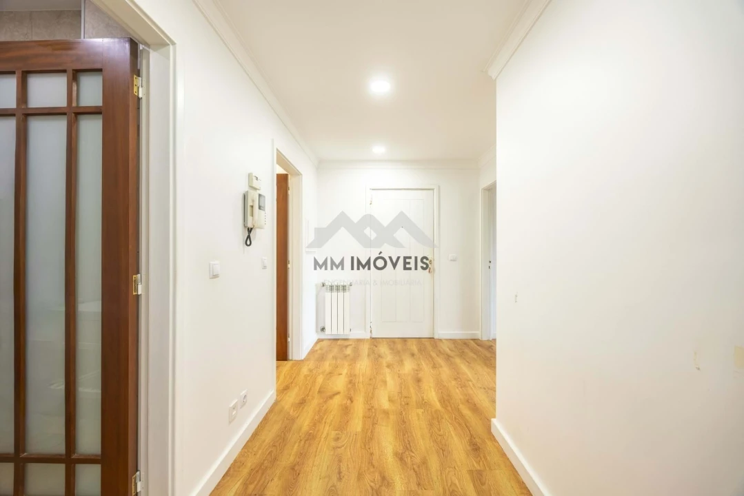 Apartamento T2 para Arrendamento em Canidelo Foto 26