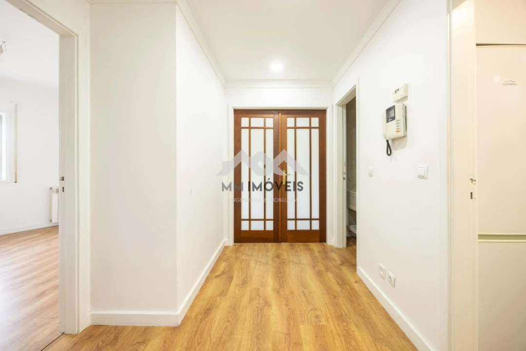 Apartamento T2 para Arrendamento em Canidelo Foto 19