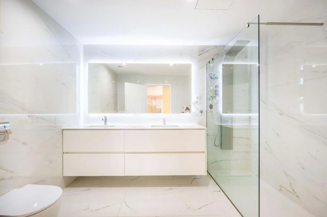 Moradia T3 para Venda em Guilhufe e Urrô Foto 16