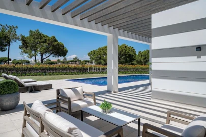 Moradia T4 para Venda em Almancil