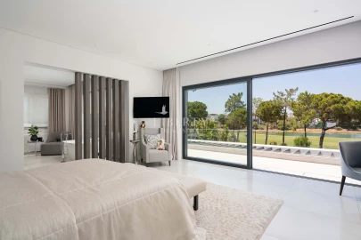 Moradia T4 para Venda em Almancil