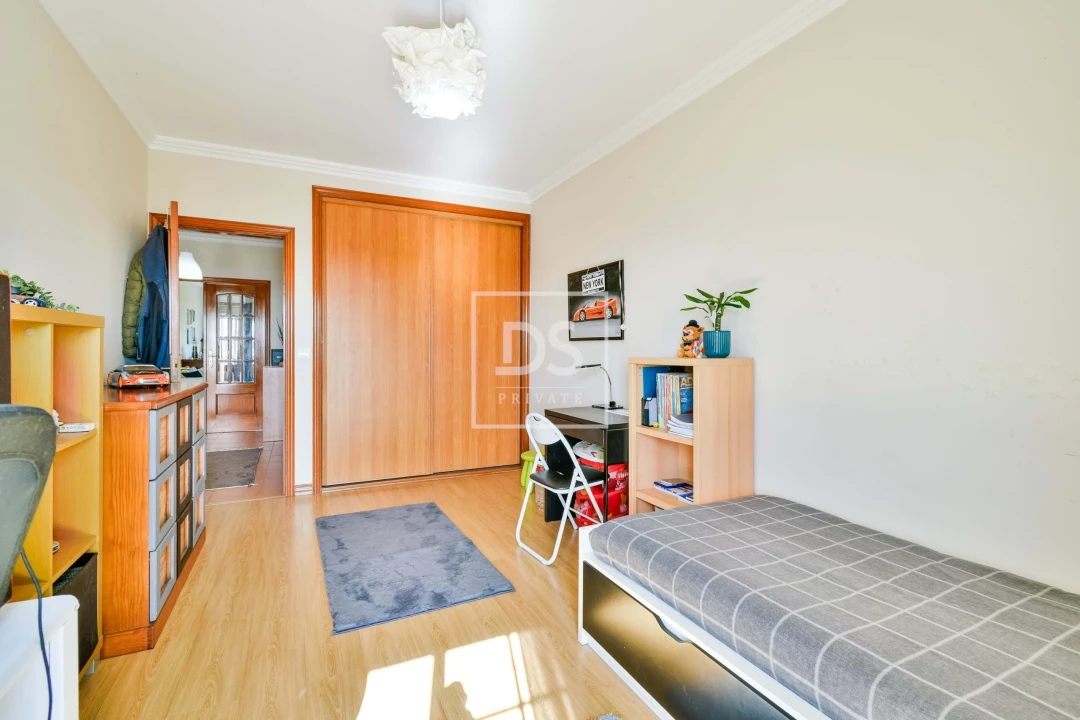 Apartamento T2 para Venda em Ericeira Foto 9