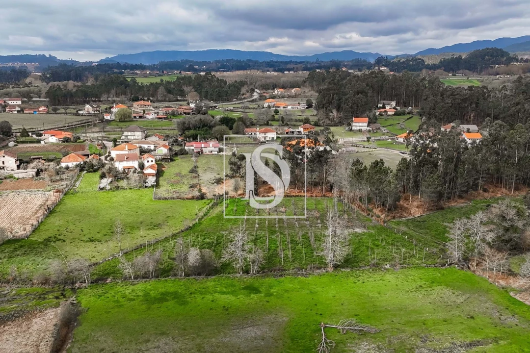 Terreno para Venda em Arca e Ponte de Lima Foto 2