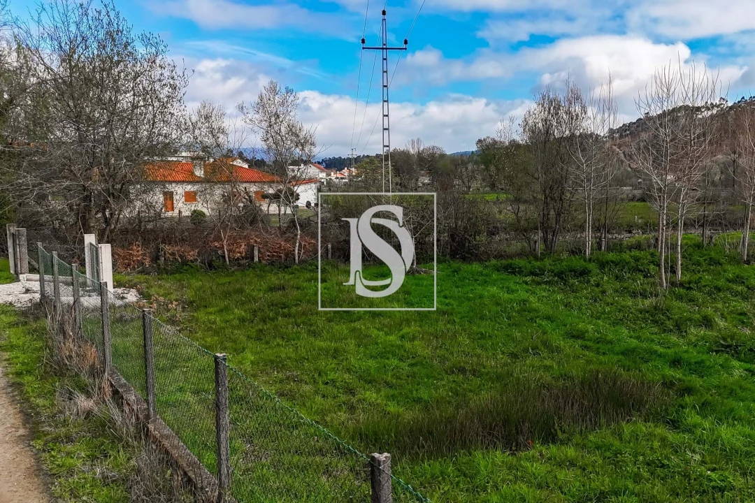 Terreno para Venda em Arca e Ponte de Lima Foto 12