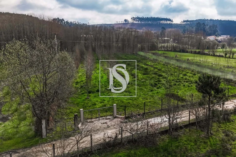 Terreno para Venda em Arca e Ponte de Lima Foto 2