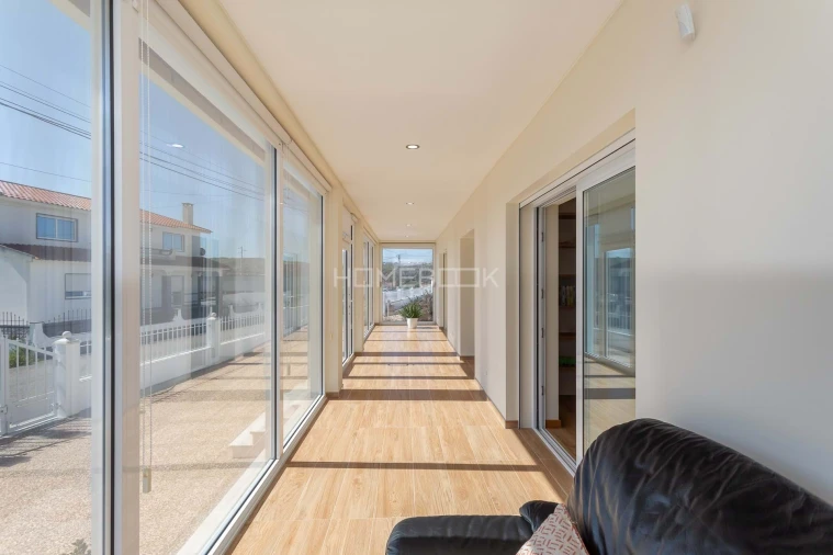 Moradia T4 para Venda em Igreja Nova e Cheleiros Foto 60