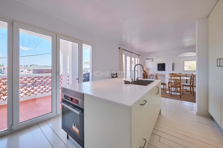 Moradia T5 para Venda em Charneca de Caparica e Sobreda Foto 7