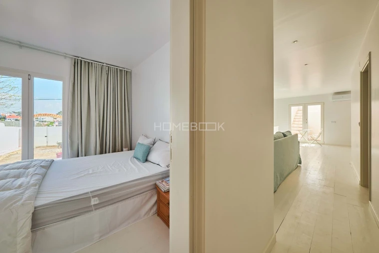 Moradia T5 para Venda em Charneca de Caparica e Sobreda Foto 32