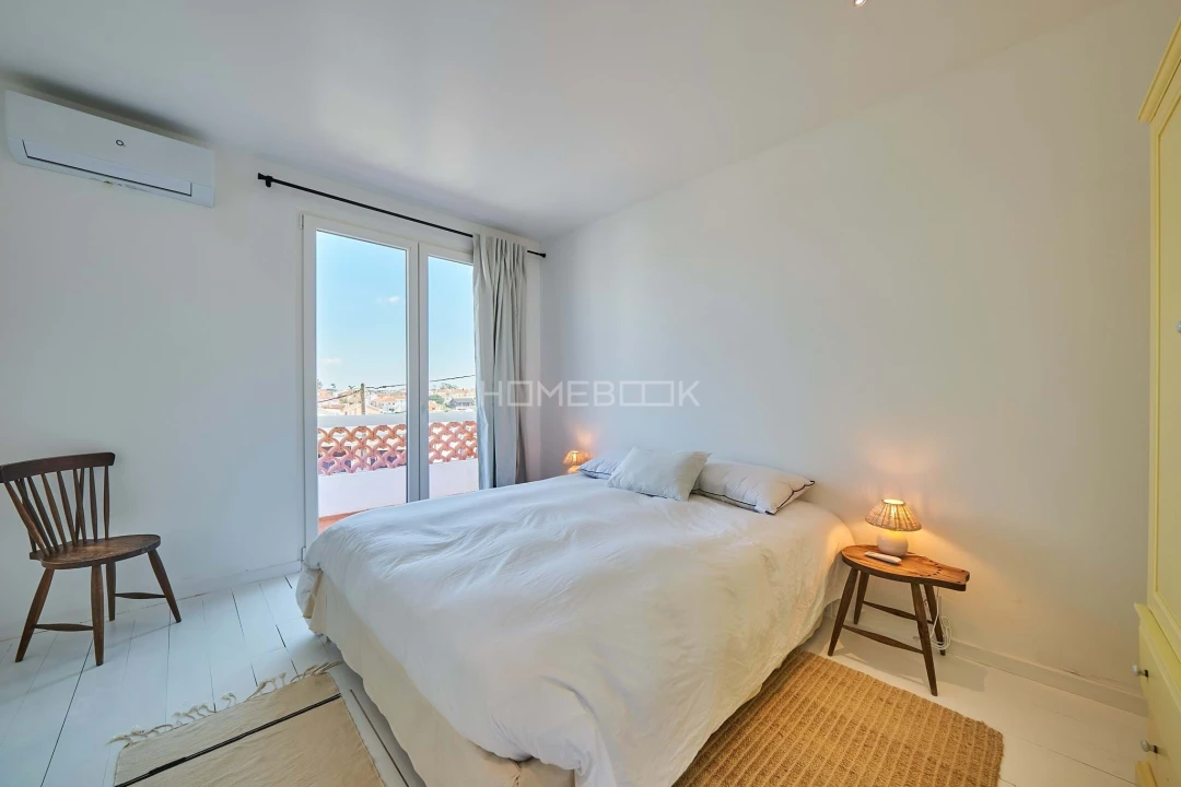 Moradia T5 para Venda em Charneca de Caparica e Sobreda Foto 20