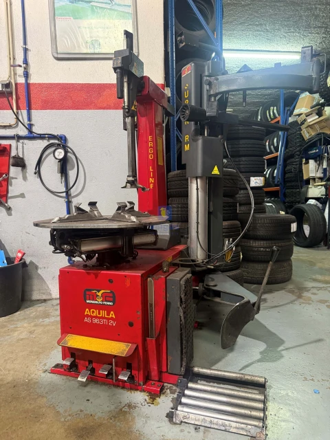 Armazém para Trespasse em Usseira