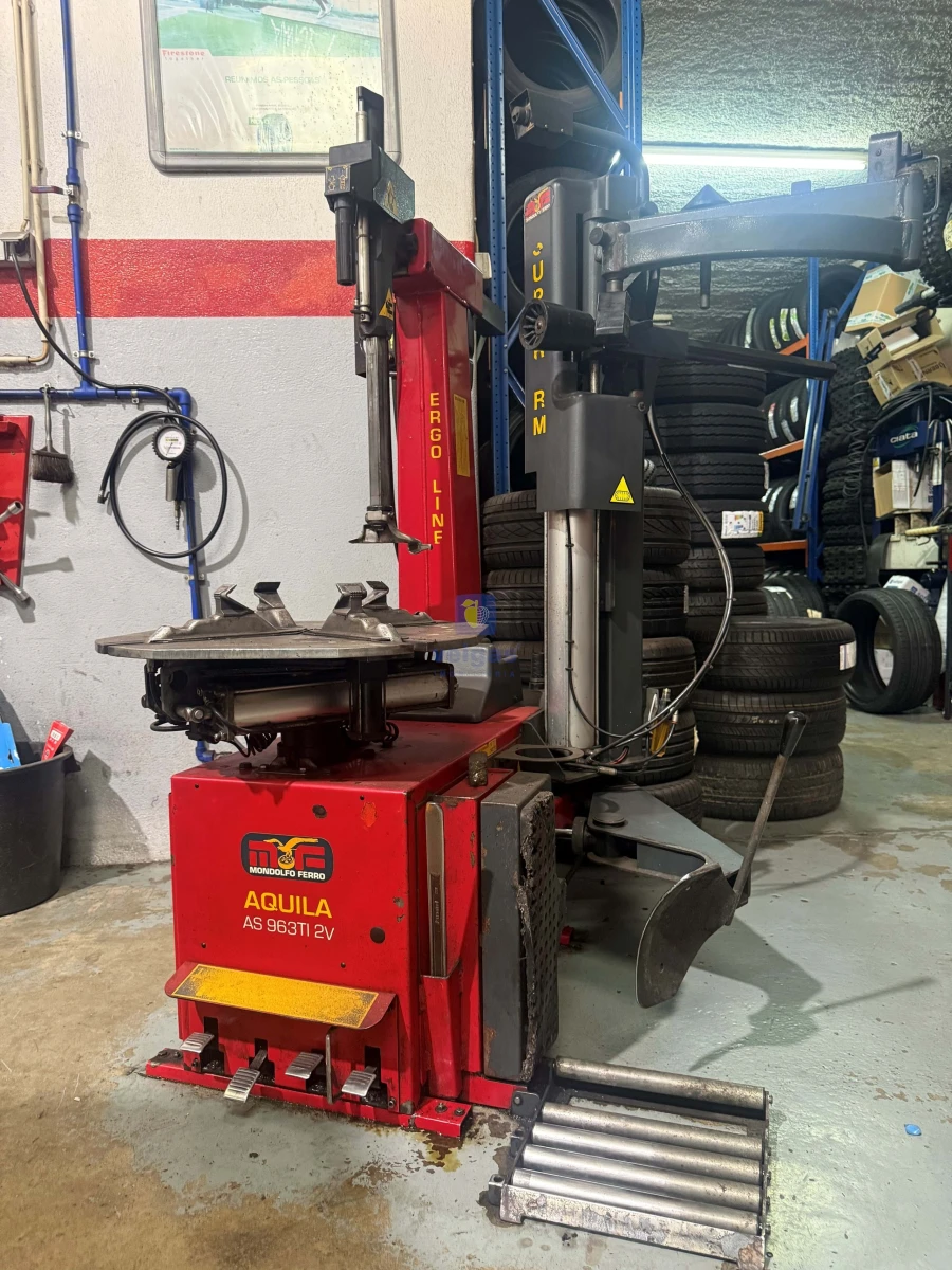 Armazém para Trespasse em Usseira Foto 24