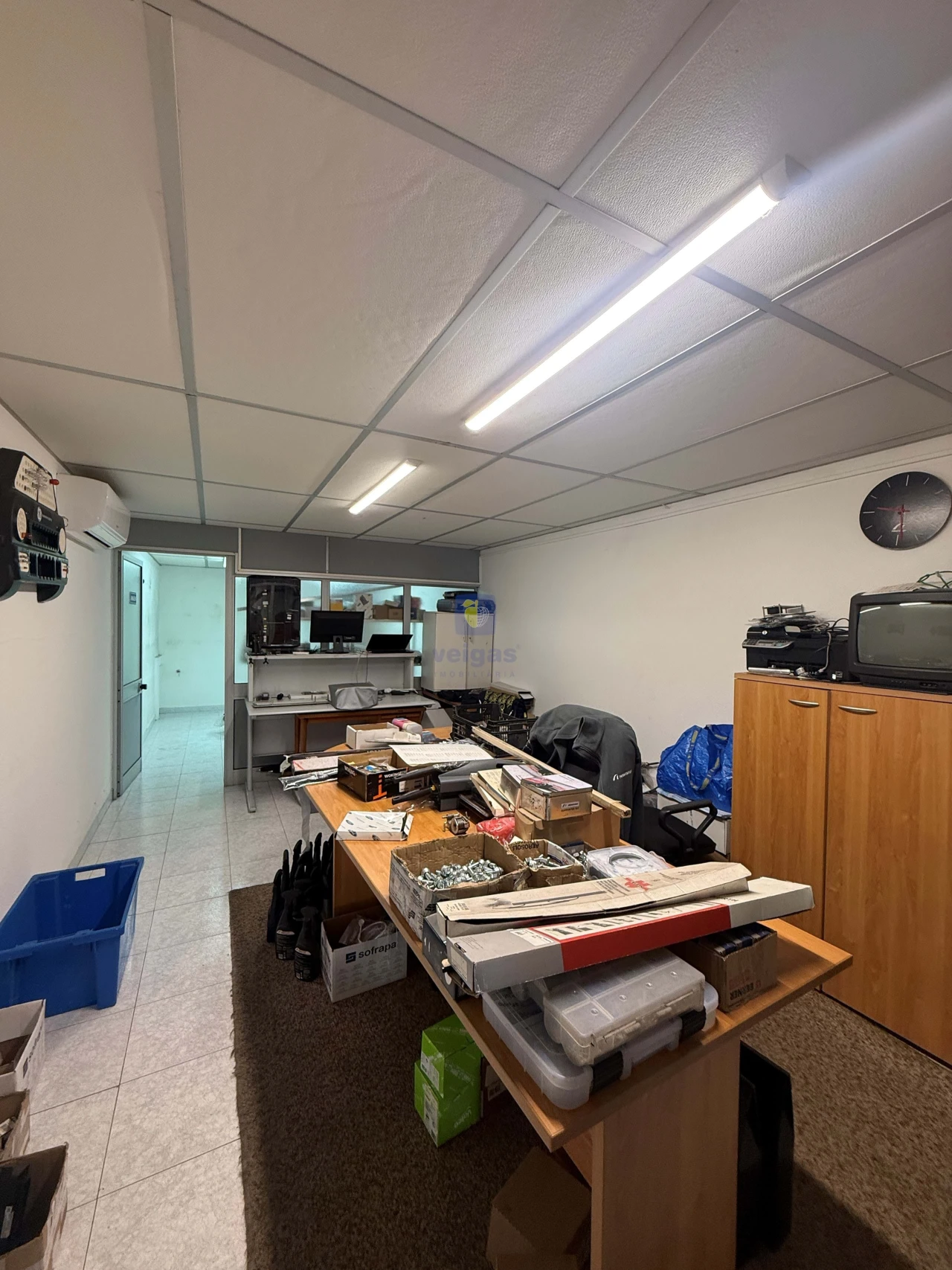 Armazém para Trespasse em Usseira Foto 20