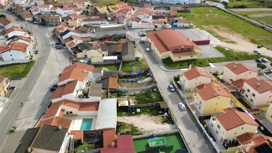 Terreno para Venda em Atouguia da Baleia Foto 4