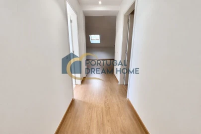 Apartamento T4 para Venda em Albufeira e Olhos de Água