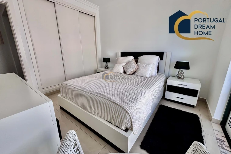 Apartamento T4 para Venda em Albufeira e Olhos de Água Foto 14