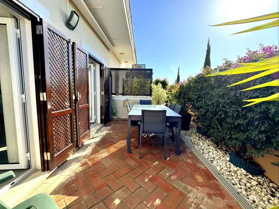 Moradia T2 para Venda em Albufeira e Olhos de Água Foto 19