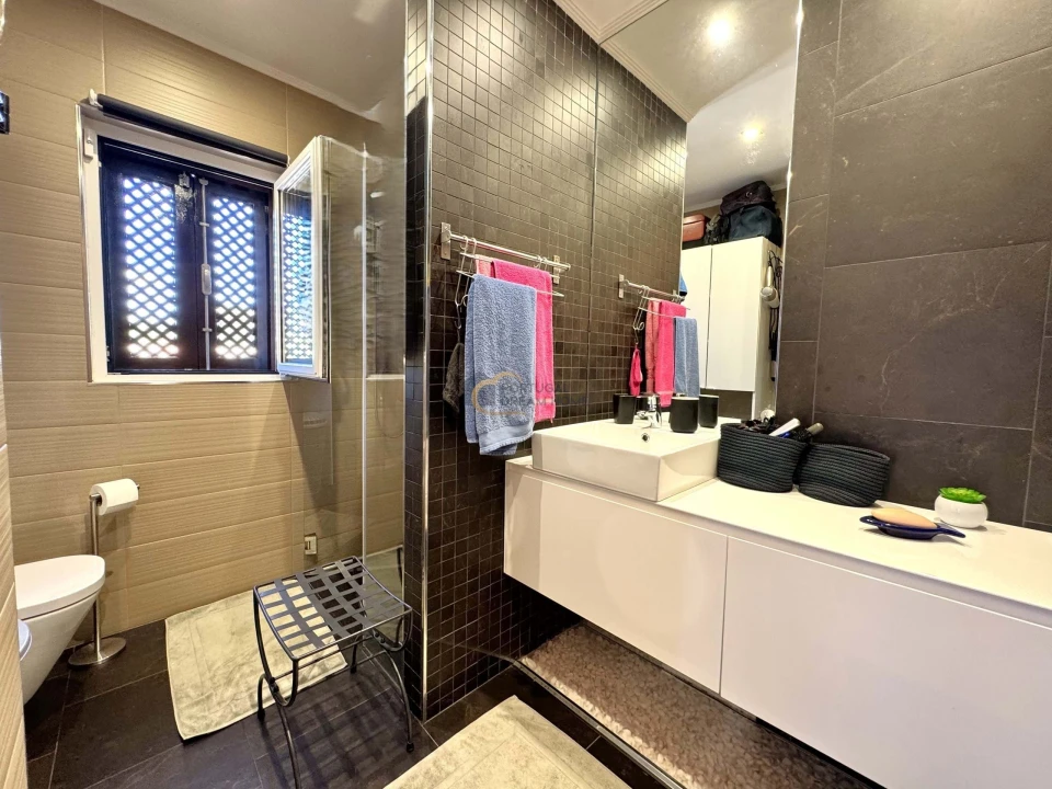 Moradia T2 para Venda em Albufeira e Olhos de Água Foto 34