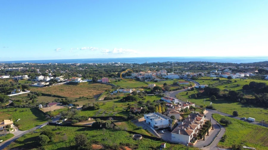 Moradia T2 para Venda em Albufeira e Olhos de Água Foto 44