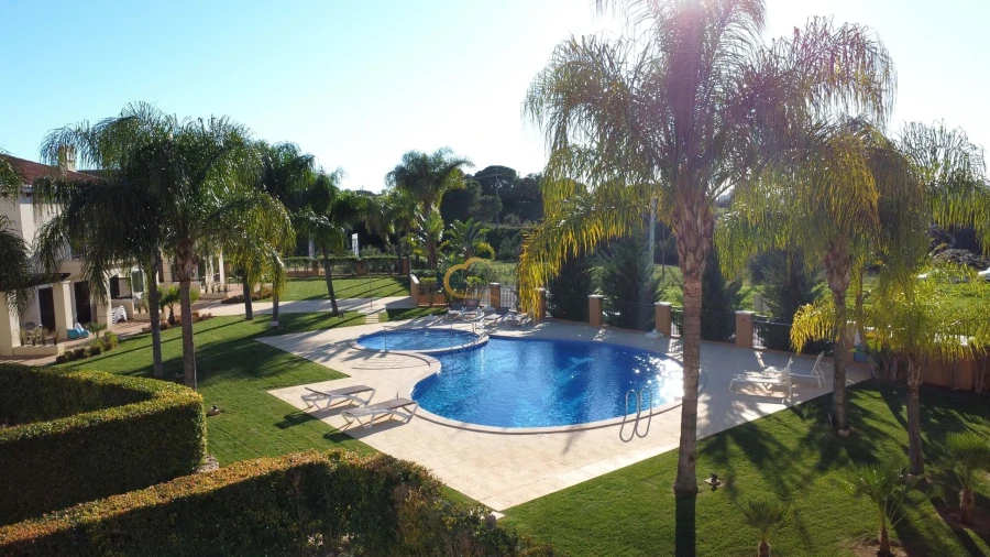 Moradia T2 para Venda em Albufeira e Olhos de Água Foto 41