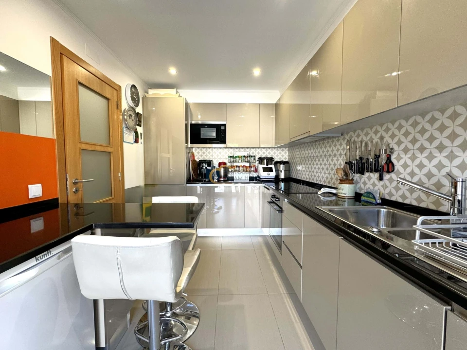 Moradia T2 para Venda em Albufeira e Olhos de Água Foto 24