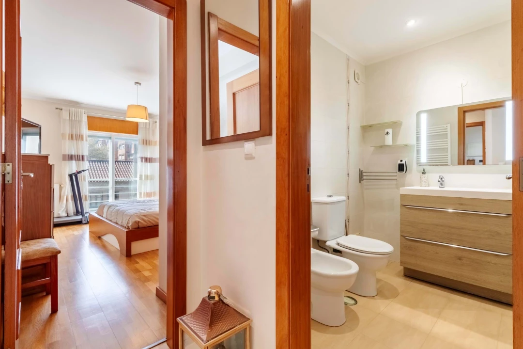 Apartamento T2 para Venda em Agualva e Mira-Sintra Foto 18