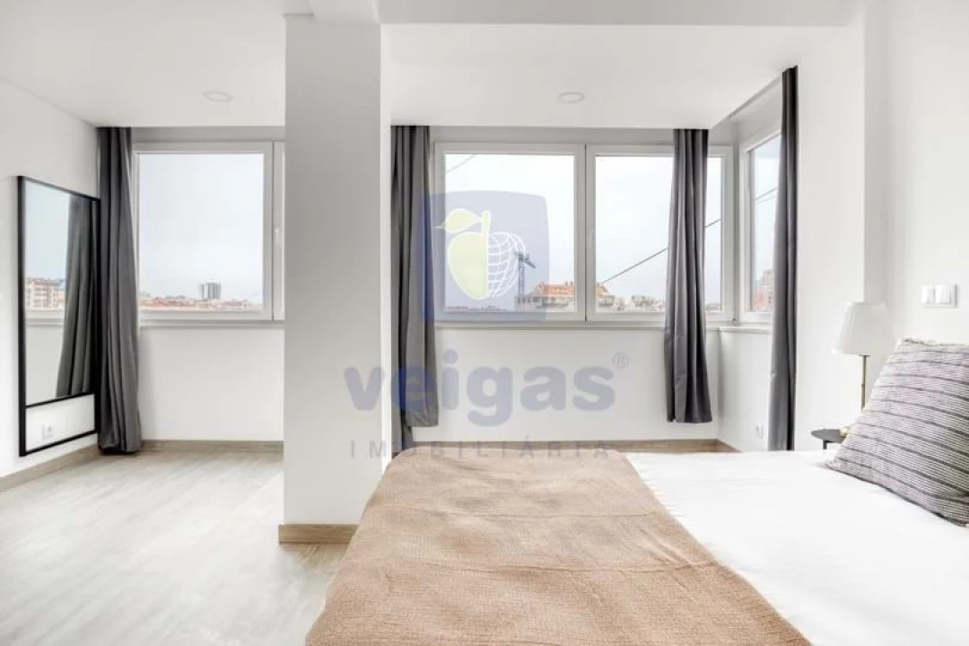 Apartamento T3 para Venda em Avenidas Novas Foto 11