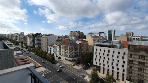 Apartamento T3 para Venda em Avenidas Novas