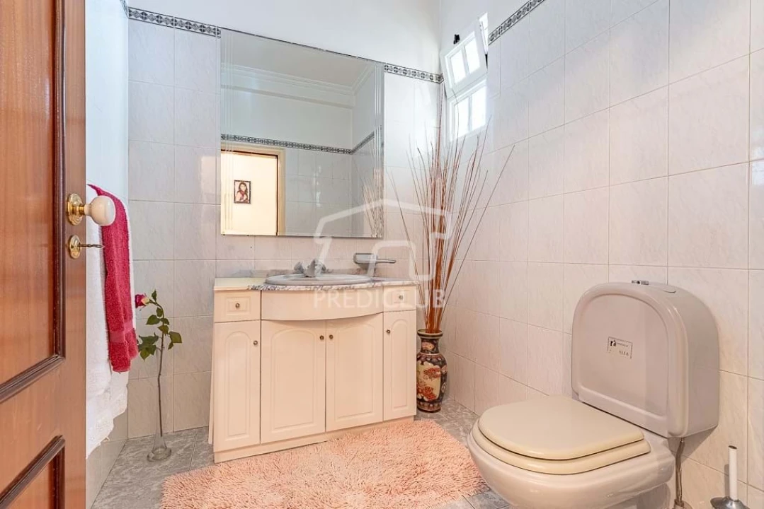 Moradia T4 para Venda em Monte Foto 25