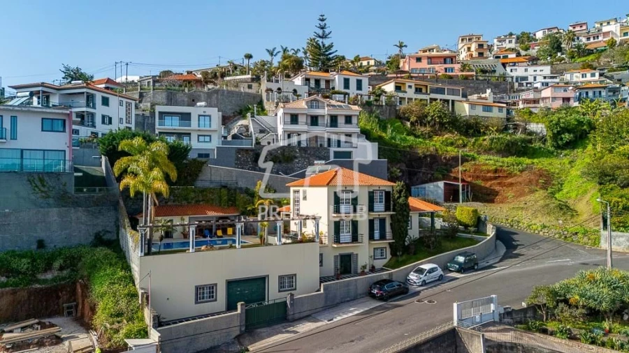 Moradia T4 para Venda em Monte Foto 3