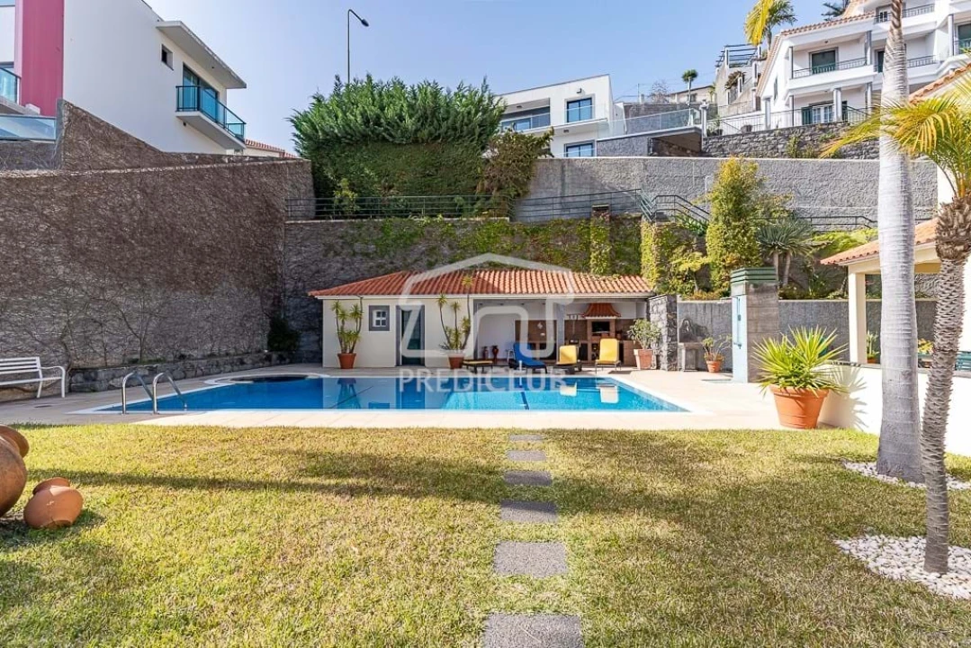 Moradia T4 para Venda em Monte Foto 32